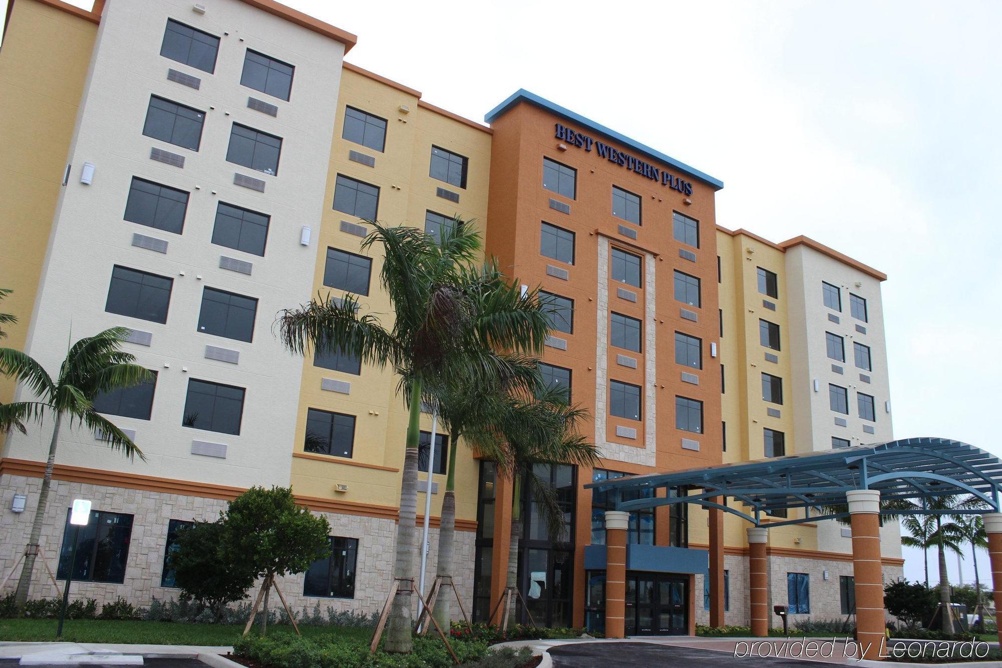فندق كيندالفي  بست ويسترن بلس ميامي إكزكيوتف إيربورت المظهر الخارجي الصورة